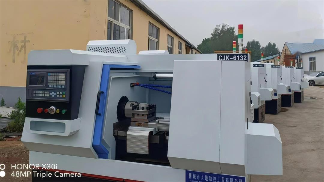 CJK-6132数控机床